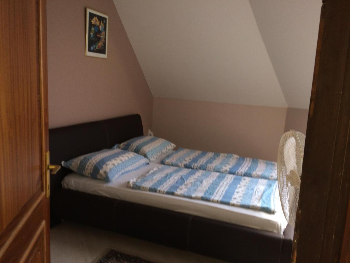 Anna Apartman Siofok Luaran gambar